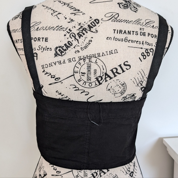 ZARA | Women's Black Techincal Buckle Strapped Crop Tank Top NWOT - Picture 6 of 8